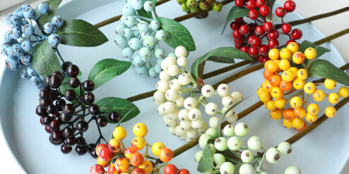 Artificial Red Berries Holly Fortune Fruit for Chinese New Year Floral Decor (5) Artificial Red Berries Holly Fortune Fruit for Chinese New Year Floral Decor