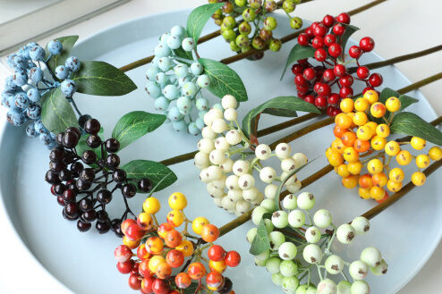 Artificial Red Berries Holly Fortune Fruit for Chinese New Year Floral Decor