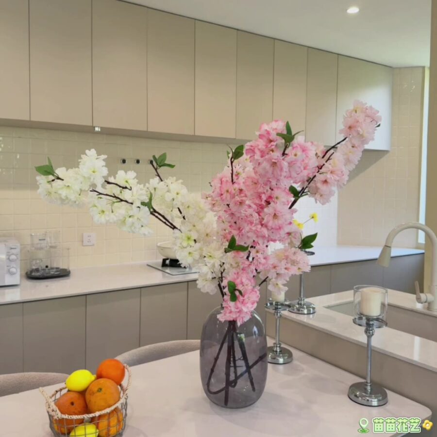 Custom Artificial Cherry Blossom Floral Wreath for Indoor Decoration
