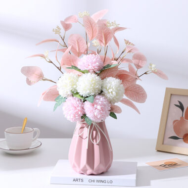  Elegant artificial eucalyptus and chrysanthemum bouquet for table decoration