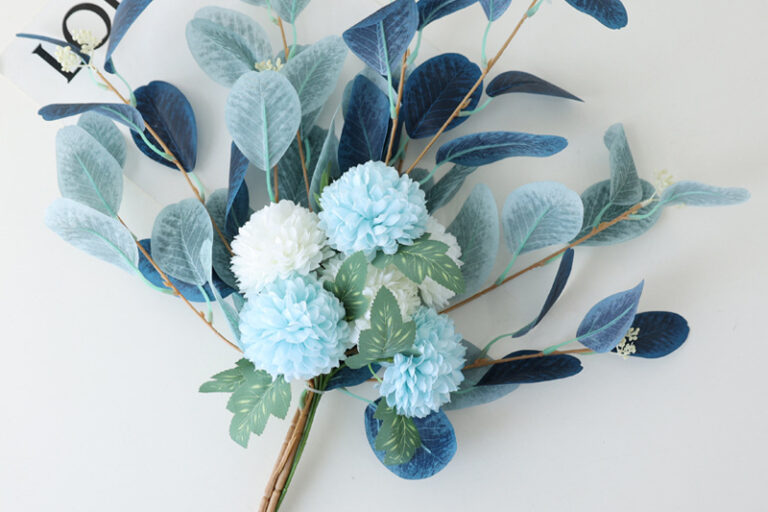 Elegant artificial eucalyptus and chrysanthemum bouquet for table decoration